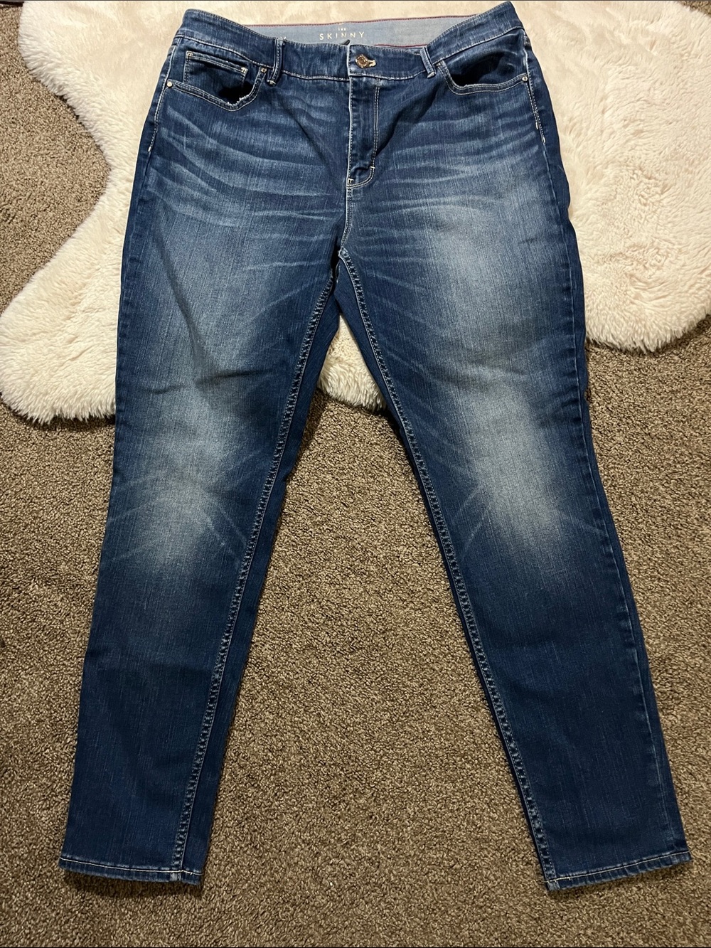 Mid Wash Women's Skinny Jeans - Stretch Denim
